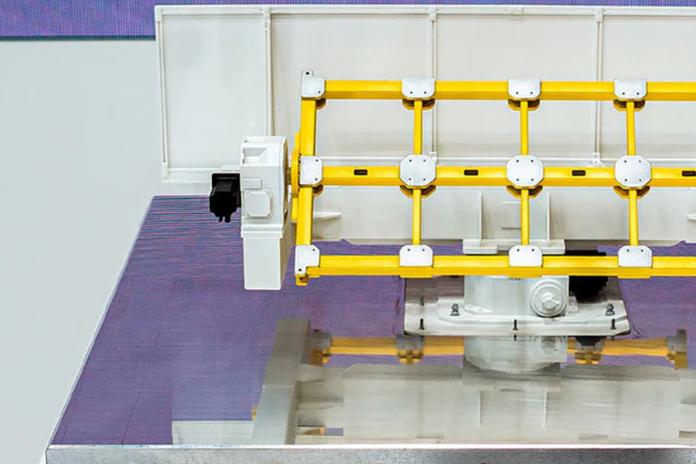 3D-gedruckte Präsentationsmodelle für die WEISS Group auf der automatica 2025